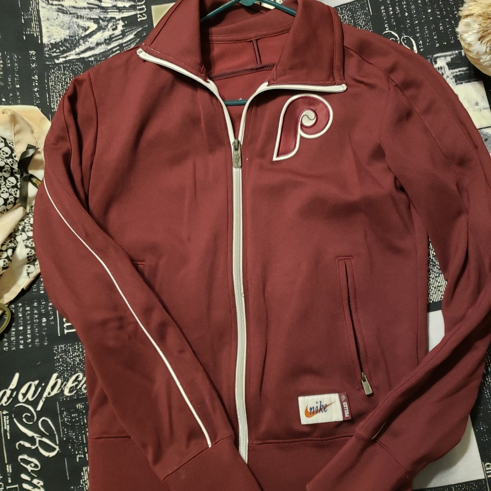 Vintage Nike Phillies track jacket